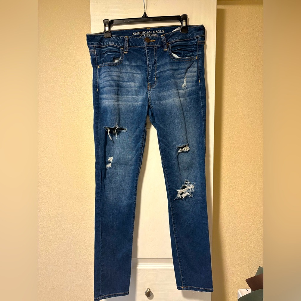 American Eagle Distressed Skinny Jeans - Size 12